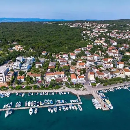 アパート Kovac マリンスカ